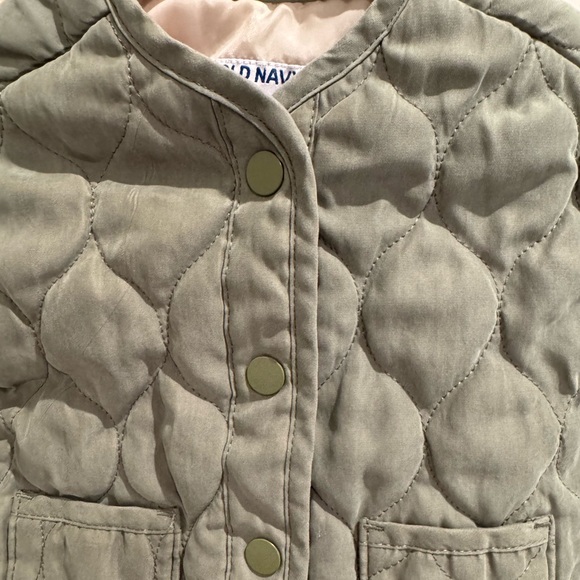 Toddler Jacket 💚 - Picture 3 of 4